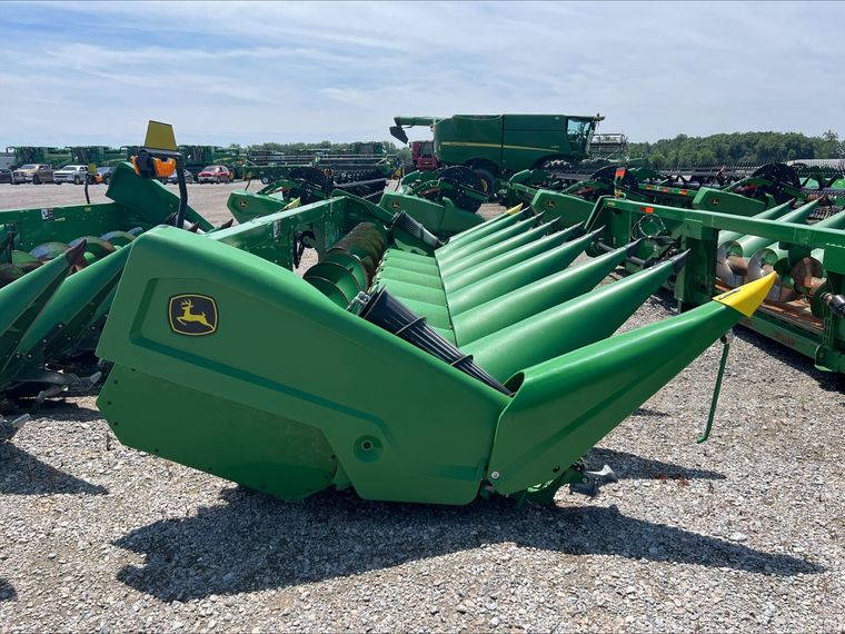 2025 John Deere C8R