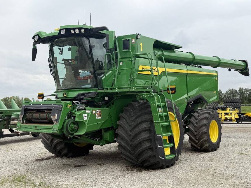2025 John Deere S7 800