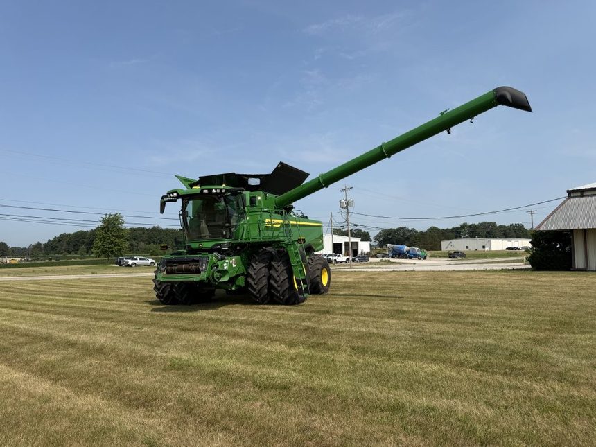2025 John Deere S7 800