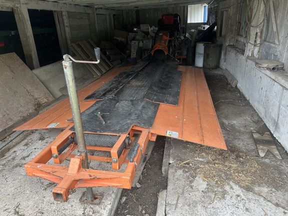 Batco PS-1800 Pitstop Conveyor