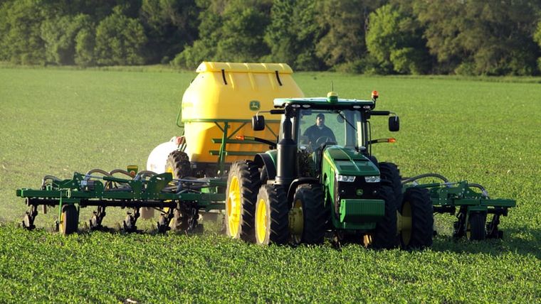 John Deere 2510H with Dry
