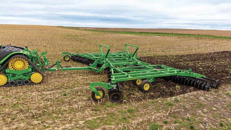 John Deere 2633