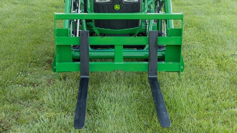 John Deere AP10 Series